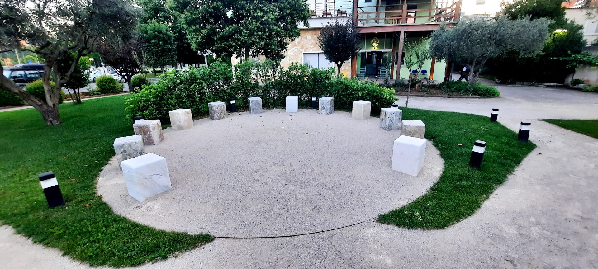 Carlo Urbani's memorial stone, Tirana - 01.jpg